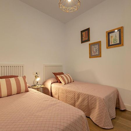 Cathedral Apartment Welcome Wheelchairs 6 Pax Севилья Экстерьер фото